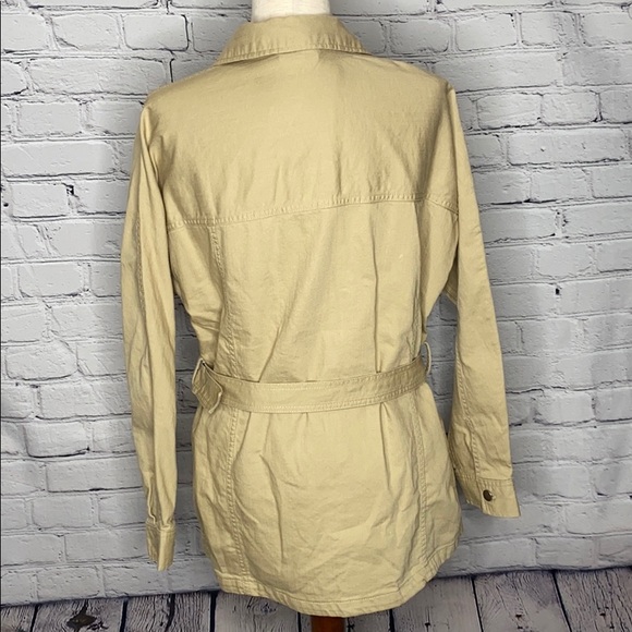 DIVIDED BY H&M WOMENS BELTED SHIRT JACKET IN BEIGE - Picture 4 of 10